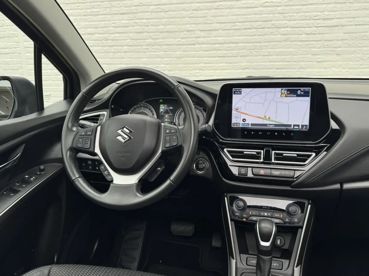 1.5 Hybrid Select Automaat Trekhaak Panodak 360 Camera Carplay Adaptive Cruise Clima Stoelverw