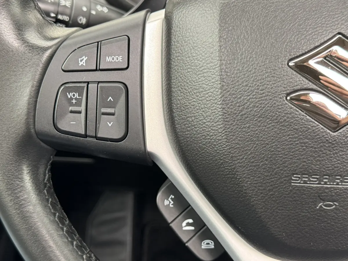 1.5 Hybrid Select Automaat Trekhaak Panodak 360 Camera Carplay Adaptive Cruise Clima Stoelverw