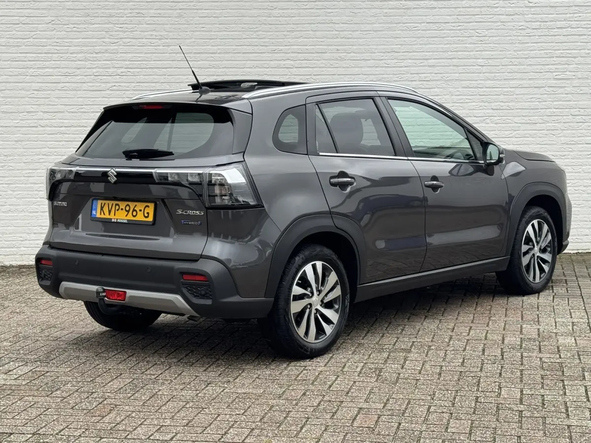 1.5 Hybrid Select Automaat Trekhaak Panodak 360 Camera Carplay Adaptive Cruise Clima Stoelverw