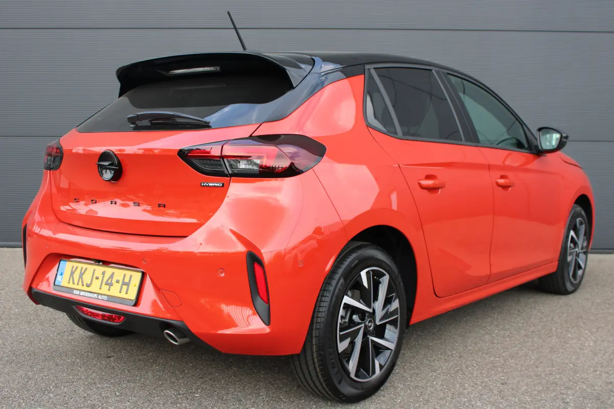1.2 Turbo Hybrid Yes | Automaat | Navi by app | Camera | Apple Carplay | Stoelverwarming | Parkeersensoren |
