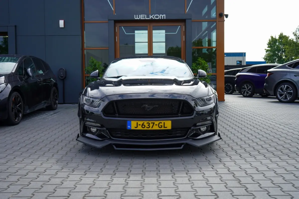 5.0 | Borla | Carbon | Wide Body | Camera | Cruise | Shaker | Brembo |