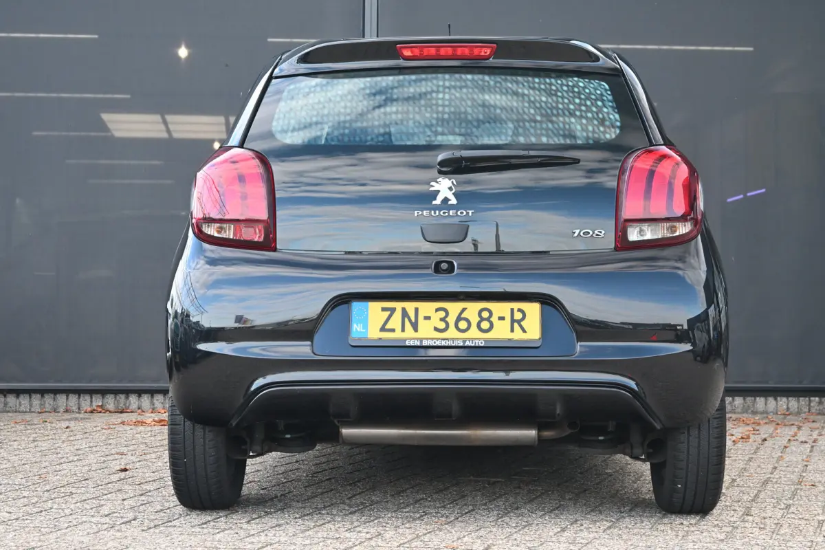 1.0 e-VTi Blue Lease Executive | Navi by App | Cruise Control | Achteruitrijcamera | Airco | Elektr. ramen voor | LMV 15" |