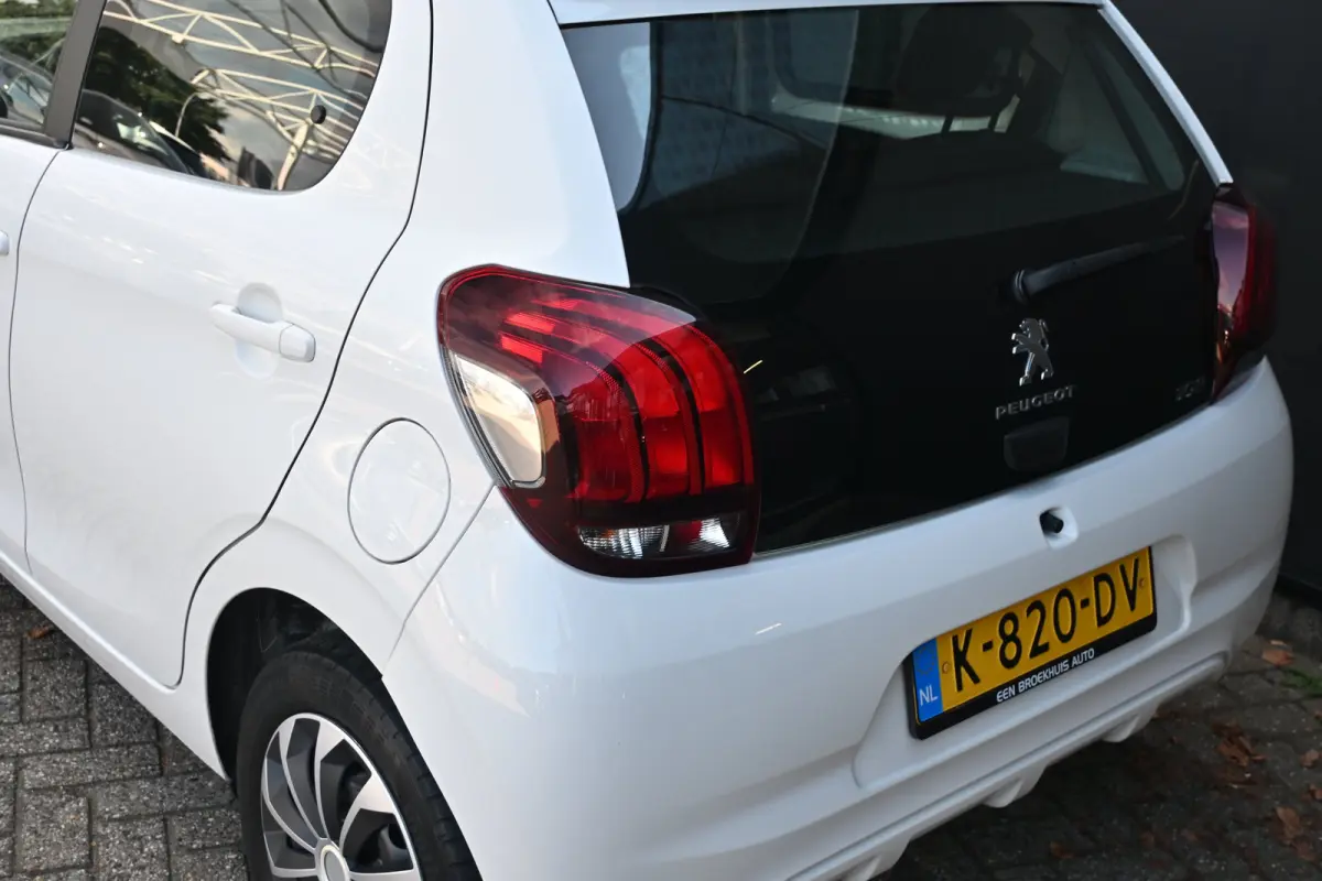 1.0 e-VTi Active | Navi by App | Achteruitrijcamera | Airco | Elektr. Ramen |