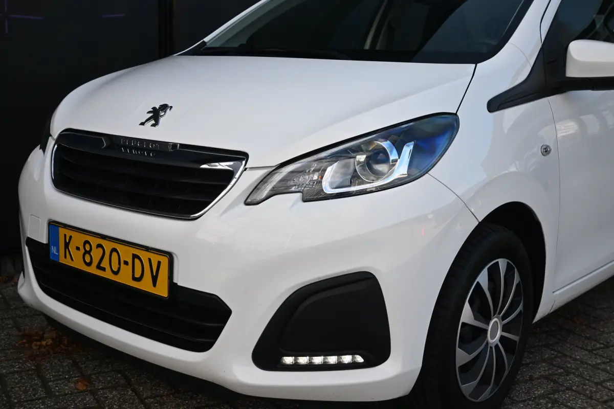 1.0 e-VTi Active | Navi by App | Achteruitrijcamera | Airco | Elektr. Ramen |