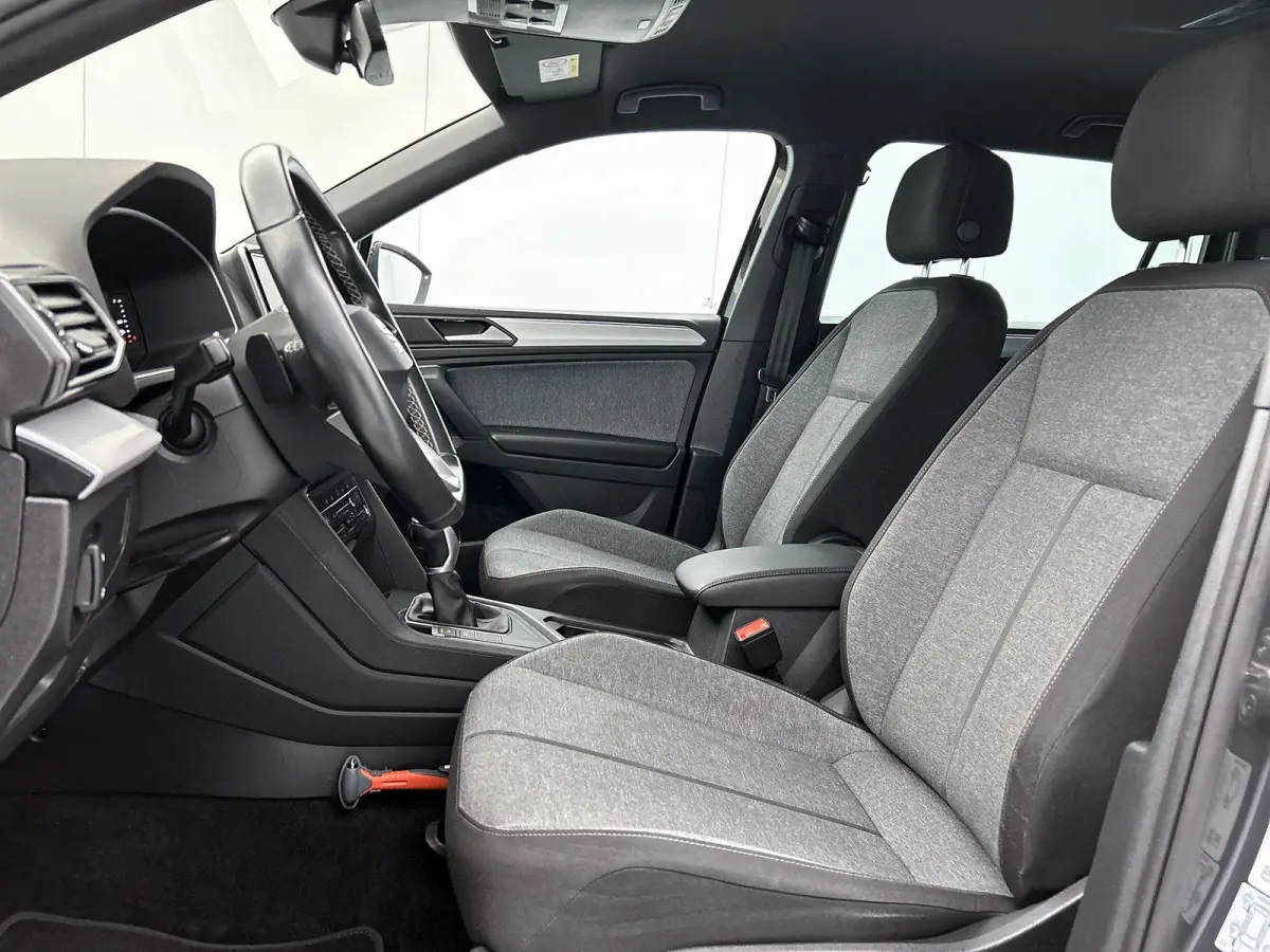 1.5 TSI Style Business Intense AUTOMAAT | ACHTERUITRIJCAMERA | NAVIGATIE | APPLE CARPLAY / ANDROID AUTO | STUURWIELVERWARMING | CLIMATE CONTROL | KEYLESS |