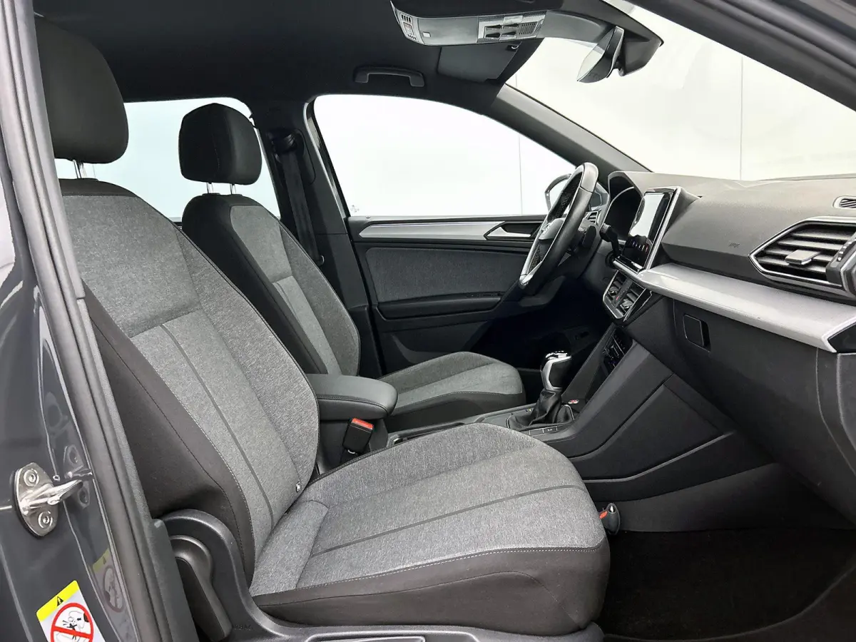 1.5 TSI Style Business Intense AUTOMAAT | ACHTERUITRIJCAMERA | NAVIGATIE | APPLE CARPLAY / ANDROID AUTO | STUURWIELVERWARMING | CLIMATE CONTROL | KEYLESS |