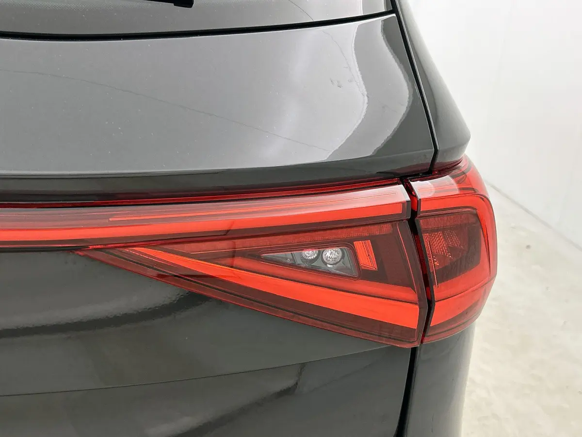 1.5 TSI Style Business Intense AUTOMAAT | ACHTERUITRIJCAMERA | NAVIGATIE | APPLE CARPLAY / ANDROID AUTO | STUURWIELVERWARMING | CLIMATE CONTROL | KEYLESS |