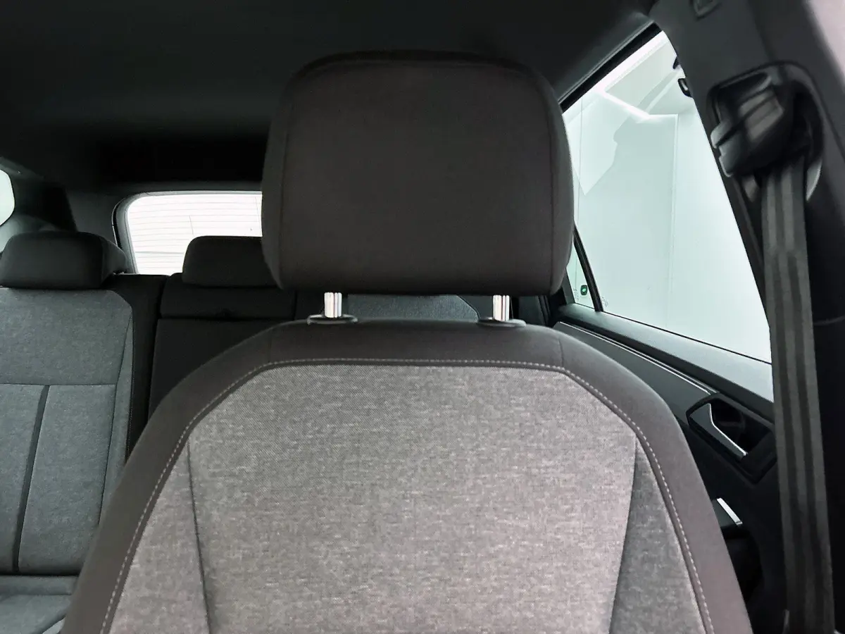 1.5 TSI Style Business Intense AUTOMAAT | ACHTERUITRIJCAMERA | NAVIGATIE | APPLE CARPLAY / ANDROID AUTO | STUURWIELVERWARMING | CLIMATE CONTROL | KEYLESS |