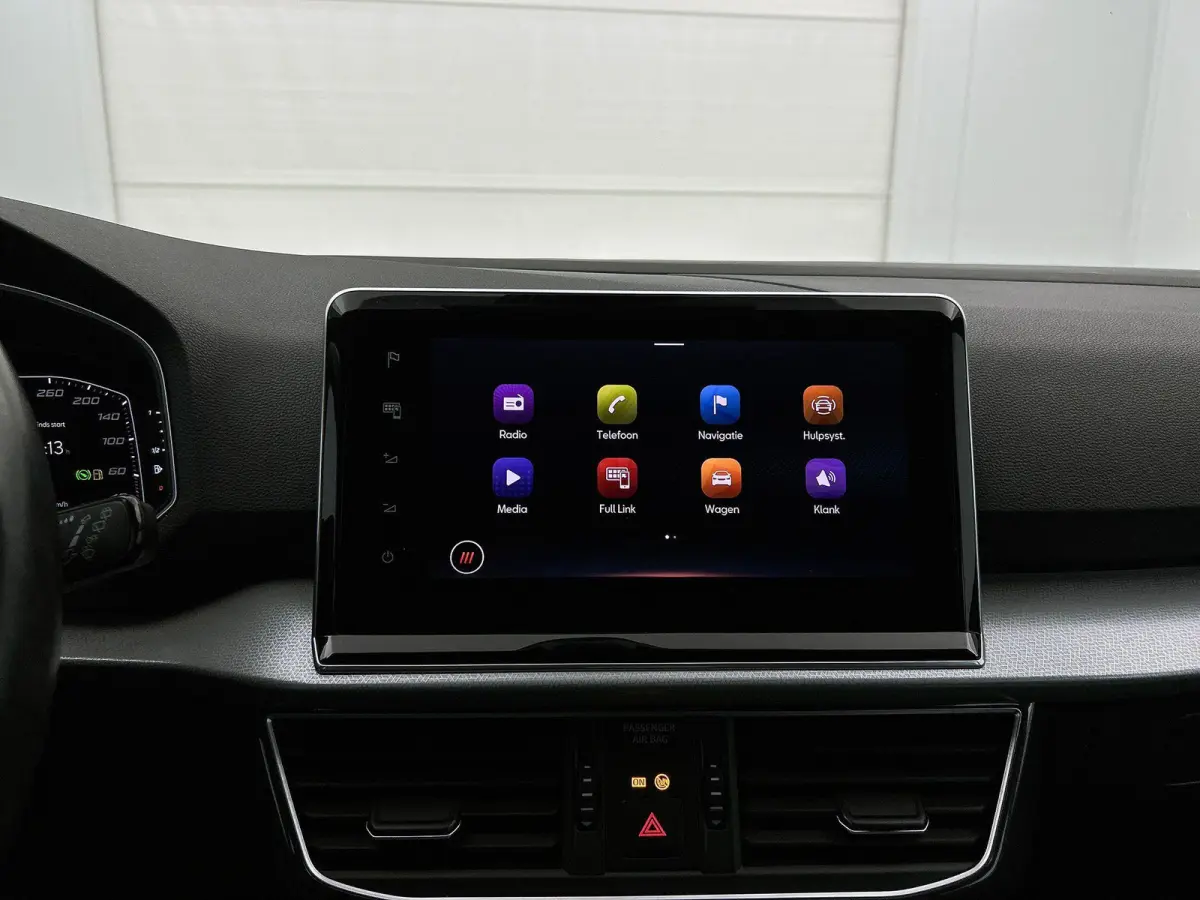 1.5 TSI Style Business Intense AUTOMAAT | ACHTERUITRIJCAMERA | NAVIGATIE | APPLE CARPLAY / ANDROID AUTO | STUURWIELVERWARMING | CLIMATE CONTROL | KEYLESS |