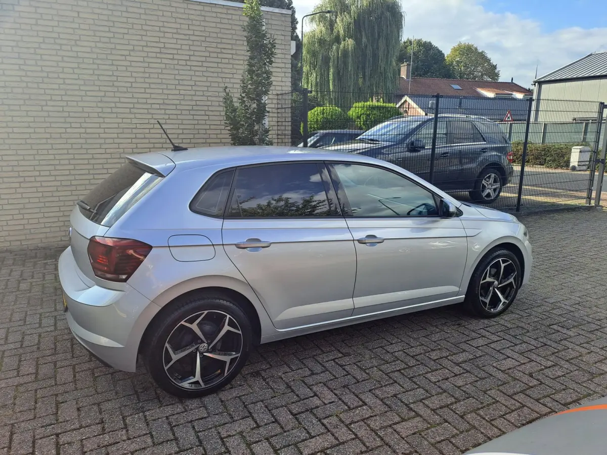 1.0 TSI Comfortline Business