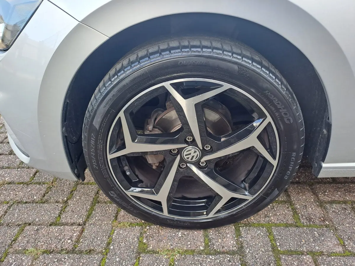 1.0 TSI Comfortline Business