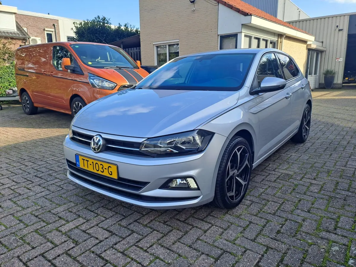 1.0 TSI Comfortline Business