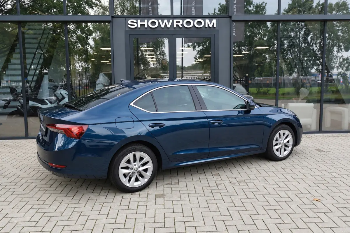 1.0 e-TSI Business Edition Plus 360 KEYLESS CAM