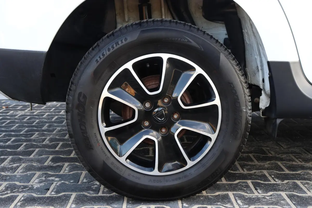 1.5 dCi l AIRCO l NAVI l CAMERA l TREKHAAK l CRUISE CONTROL
