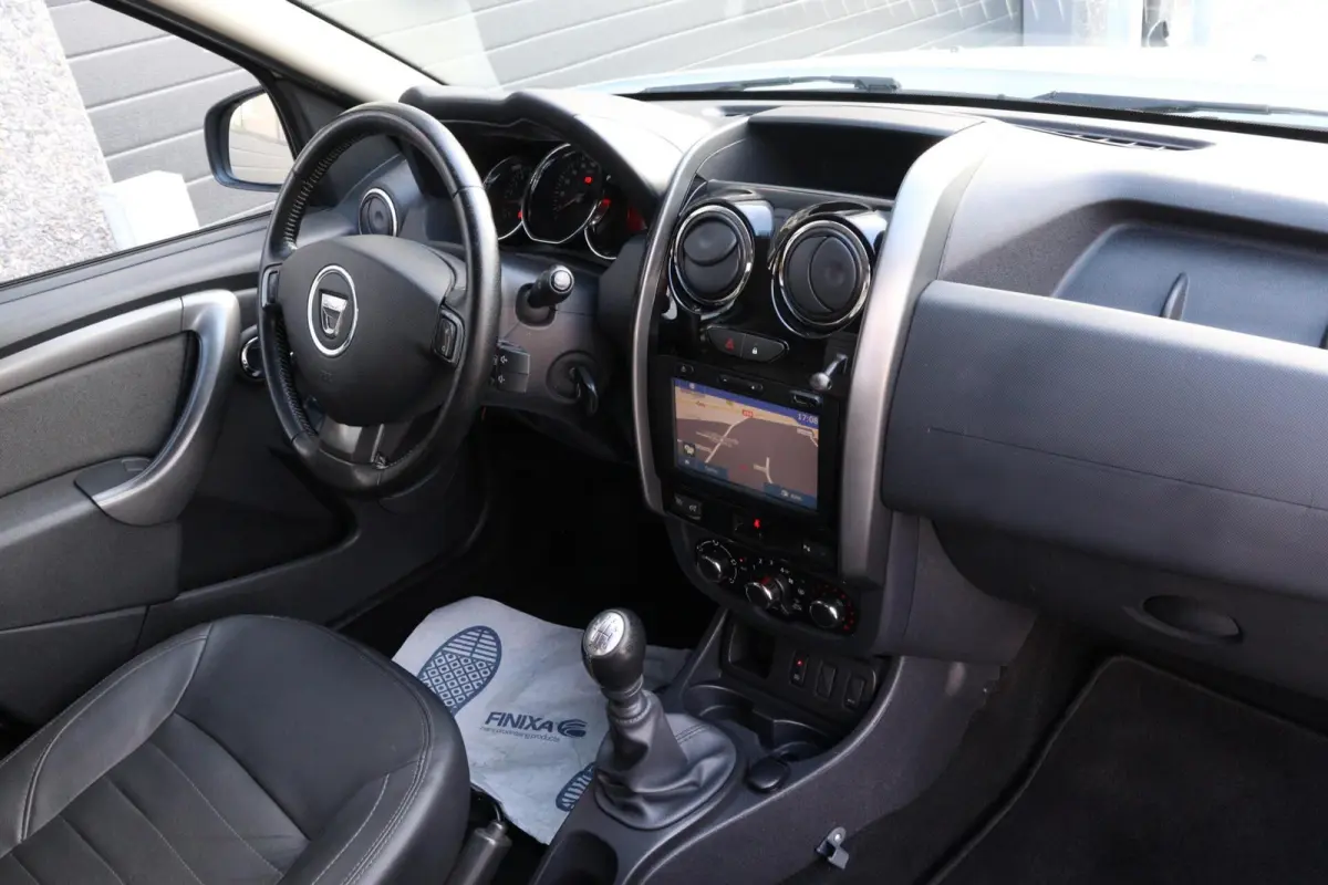 1.5 dCi l AIRCO l NAVI l CAMERA l TREKHAAK l CRUISE CONTROL