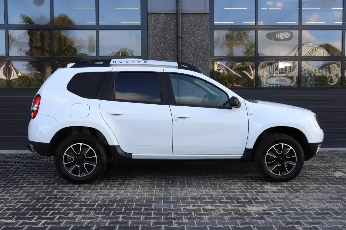 1.5 dCi l AIRCO l NAVI l CAMERA l TREKHAAK l CRUISE CONTROL