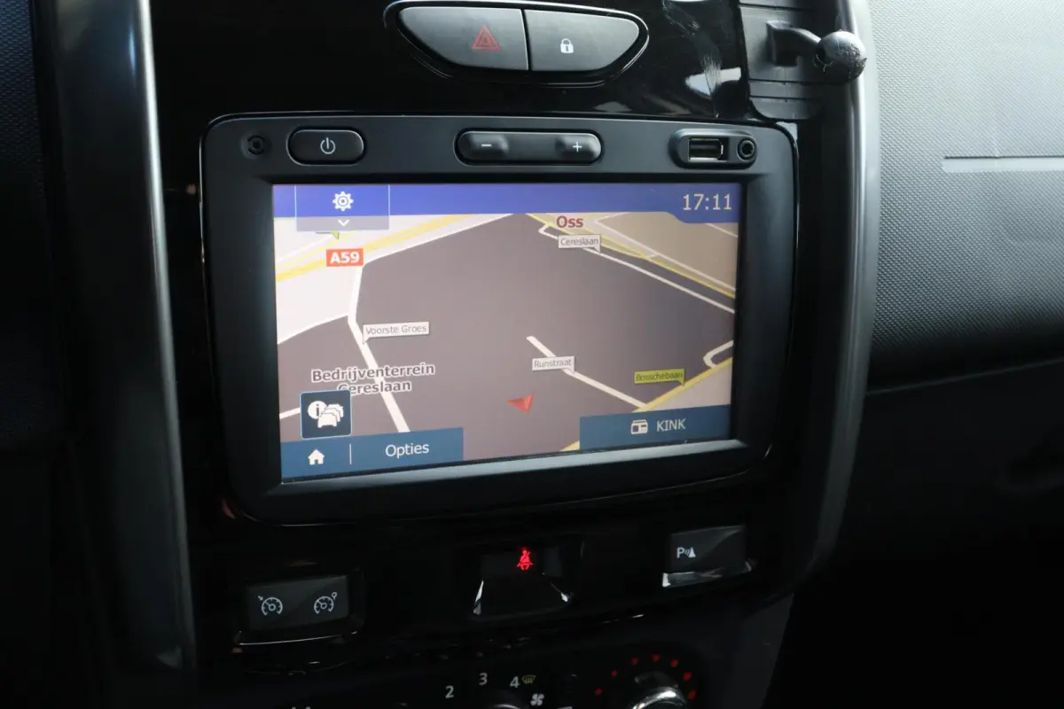 1.5 dCi l AIRCO l NAVI l CAMERA l TREKHAAK l CRUISE CONTROL