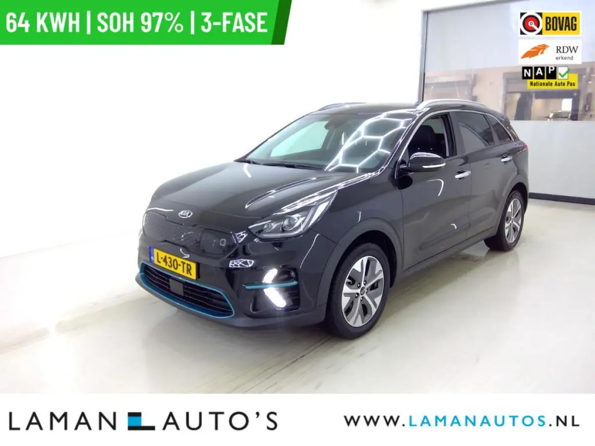 DynamicPlusLine 64 kWh | SOH 97% | 3-fase | Open dak CarPlay ECC Nav ACC 17" LMV LED Camera Metallic | EV Voorschoten
