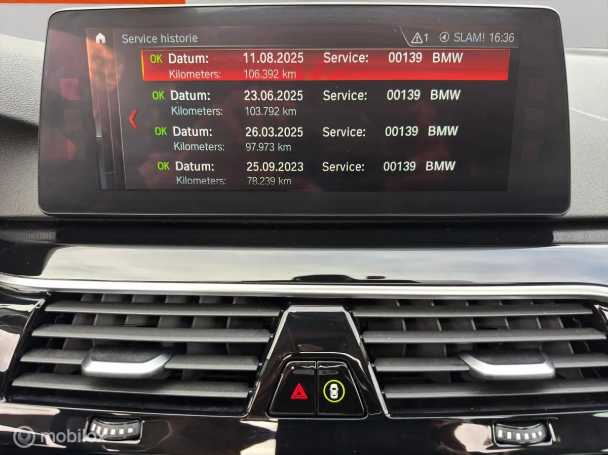 530i xDrive / Panoramadak / M-sport