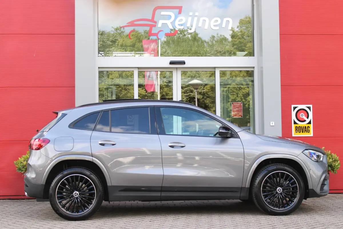 250 e AMG Line | PANORAMISCH SCHUIF/KANTEL DAK | SFEER VERLICHTING | ELEKTRISCH BEDIENBARE VOORSTOELEN MET GEHEUGENFUNCTIE EN "ZITKINEMATICA" | DRAADLOZE APPLE CARPLAY/ANDROID AUTO | NIGHT P