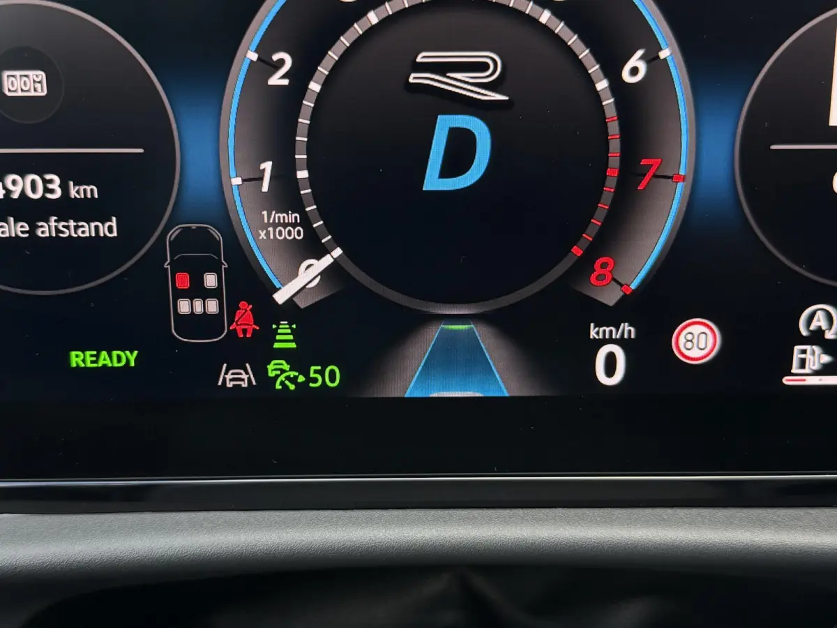 1.5 eTsi R-Line Style First Edition | IQ LED/Adapt.Cruise/Stuur- en stoelverwarming