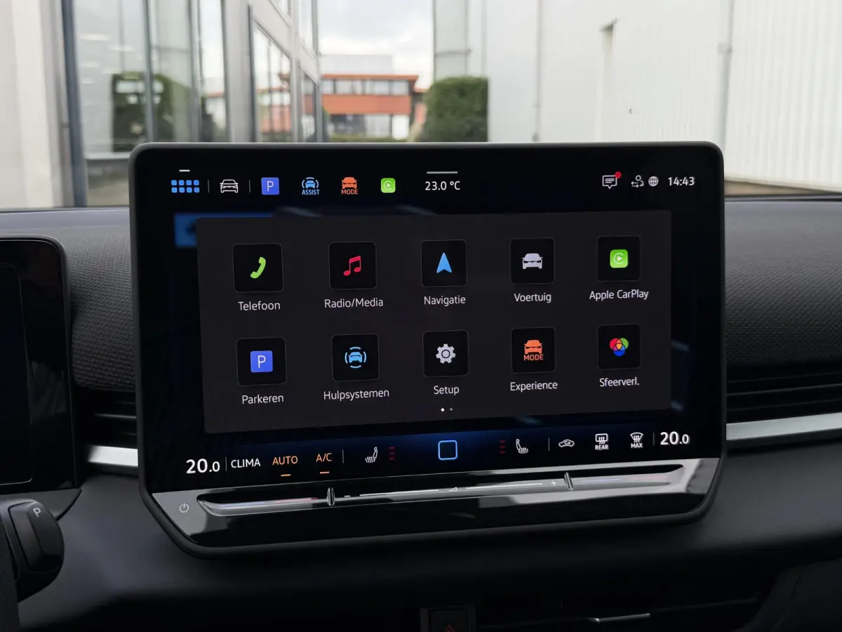 1.5 eTsi R-Line Style First Edition | IQ LED/Adapt.Cruise/Stuur- en stoelverwarming
