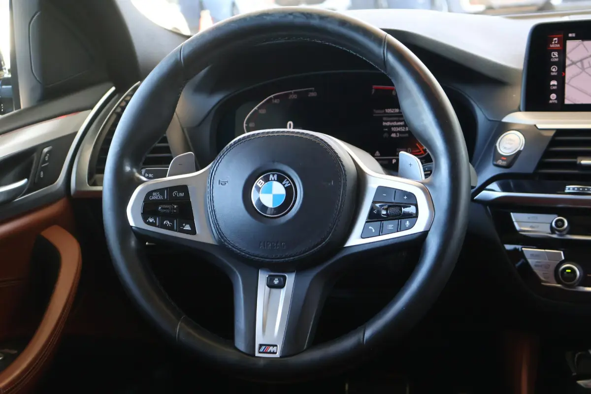 xDrive20i High Executive Edition | M Sport | Driving Assistant Plus | Trekhaak | HiFi | Panoramadak