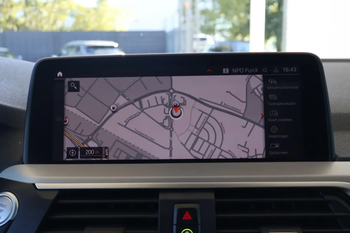 xDrive20i High Executive Edition | M Sport | Driving Assistant Plus | Trekhaak | HiFi | Panoramadak