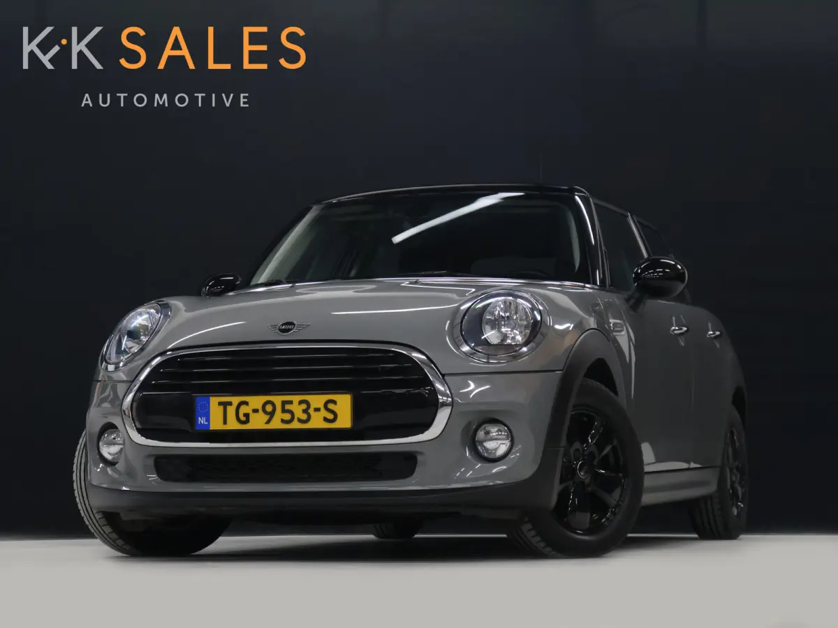 1.5 Cooper [APPLE CARPLAY, ANDROID, CRUISE CONTROL, LEDEREN STUUR, AIRCO, MULTIFUNCTIONEEL STUUR, NAVIGATIE, NIEUWSTAAT]