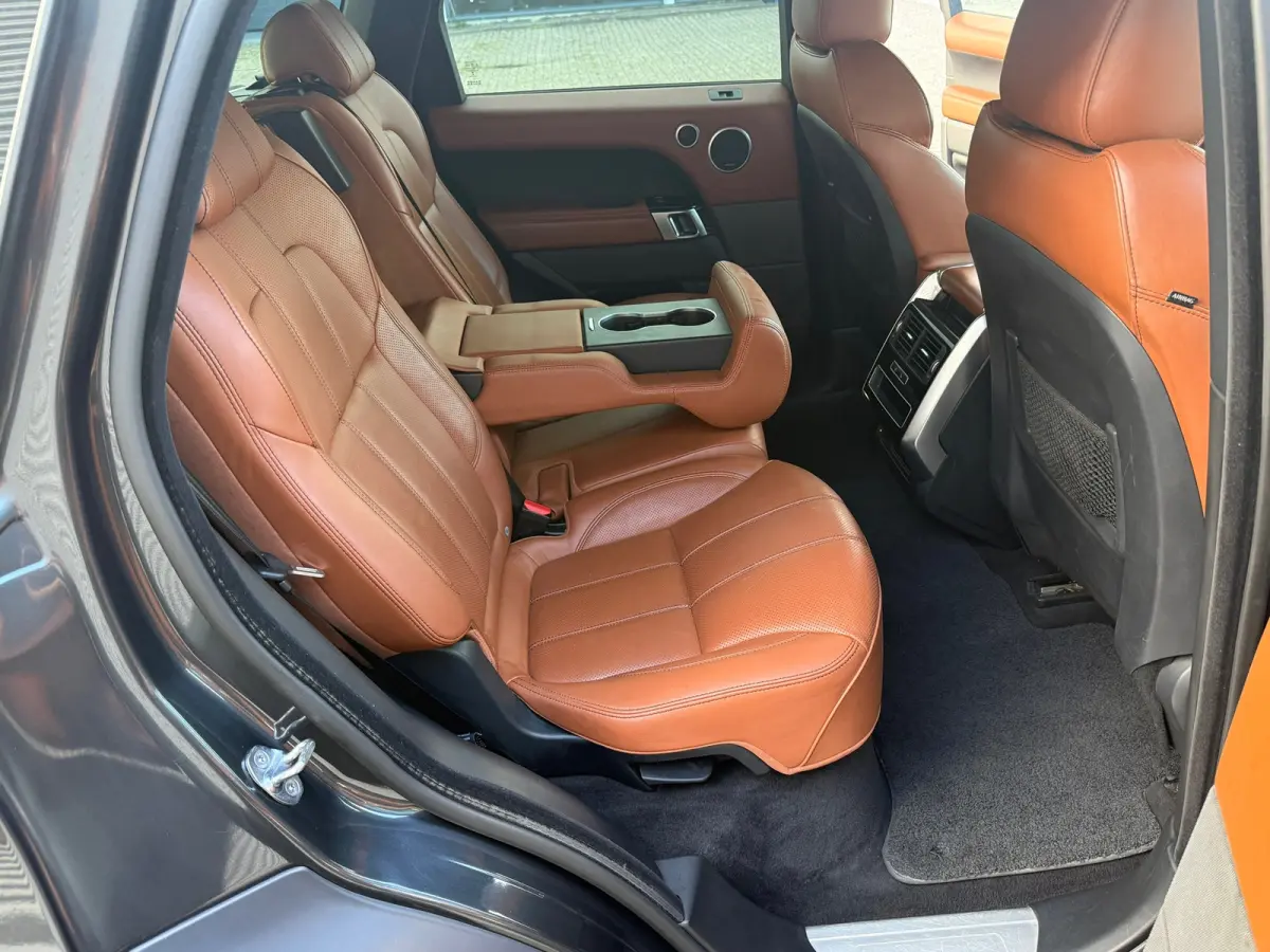 3.0 SDV6 Autobiography Dynamic / Panorama / Virtuele Teller / NAP /