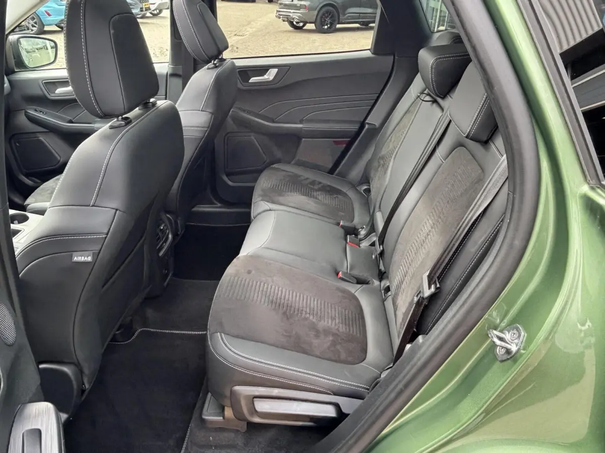 2.5 PHEV Active X 243PK Afn. Trekhaak Panodak Winterpack Matrix-LED 360-Camera B&O AGR-Stoelen Navi Carplay Keyless Climate Privacy Glass *Full-Options*