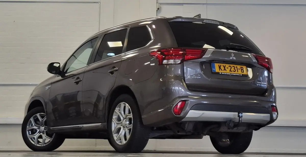 2.0 PHEV Business Edition Trekhaak 100% Dealer onderhouden Allseason banden Mooi!