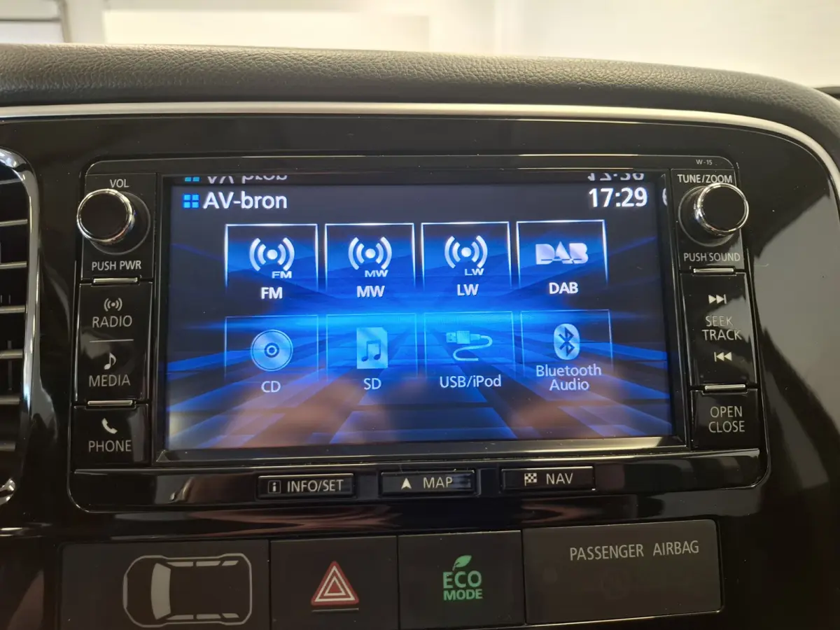 2.0 PHEV Business Edition Trekhaak 100% Dealer onderhouden Allseason banden Mooi!