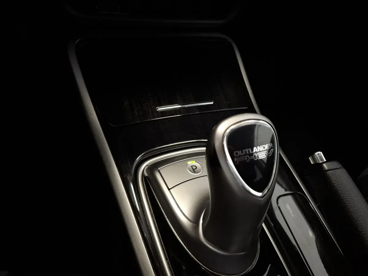 2.0 PHEV Business Edition Trekhaak 100% Dealer onderhouden Allseason banden Mooi!