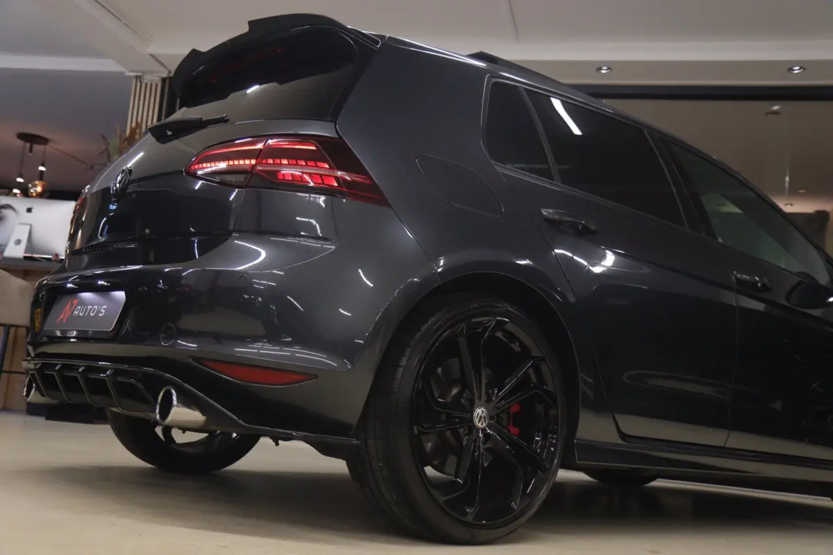2.0 TSI GTI Performance PANO/CARPLAY/STOELVER/CAM/DCC/VOL
