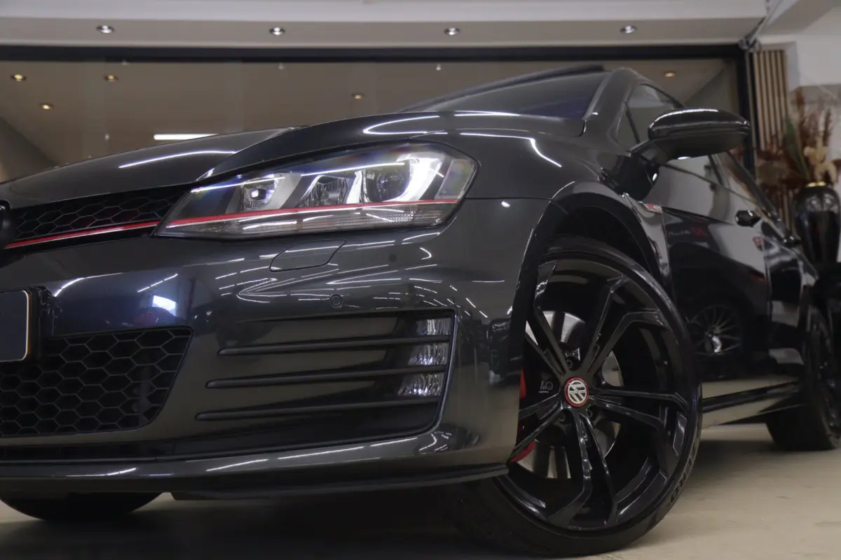2.0 TSI GTI Performance PANO/CARPLAY/STOELVER/CAM/DCC/VOL