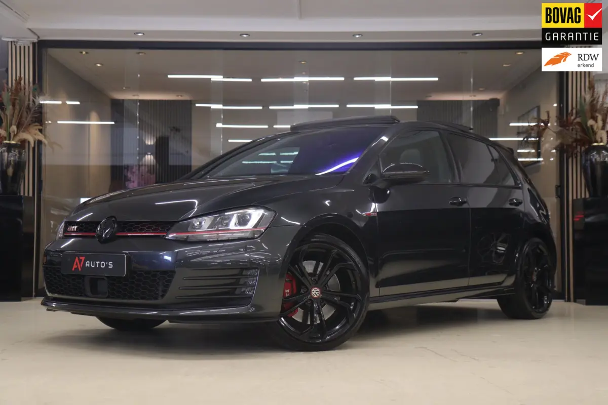 2.0 TSI GTI Performance PANO/CARPLAY/STOELVER/CAM/DCC/VOL
