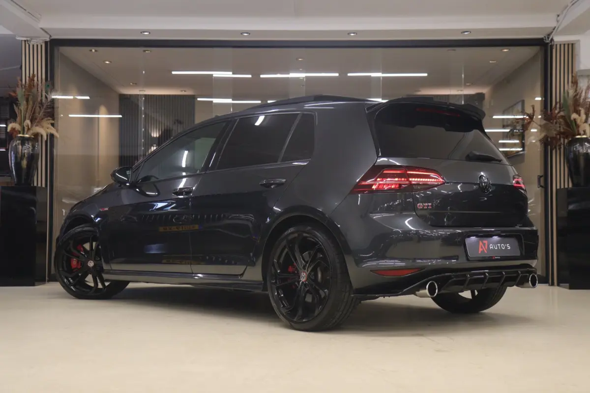 2.0 TSI GTI Performance PANO/CARPLAY/STOELVER/CAM/DCC/VOL
