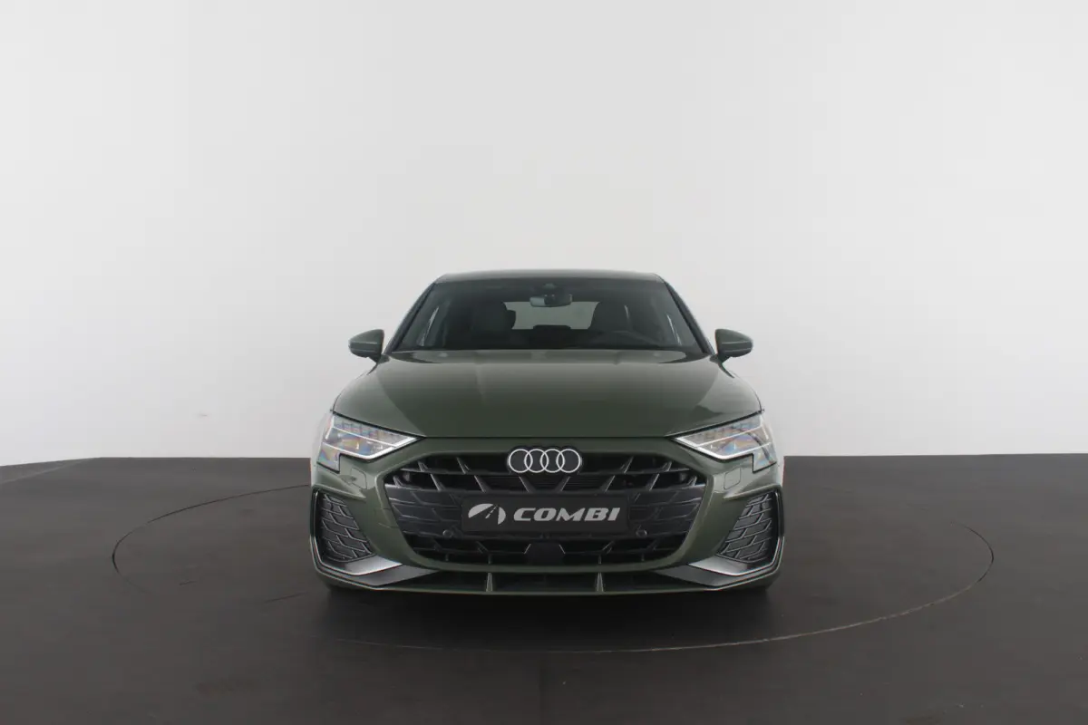 30TFSI MHEV S line Sport Edition > District Green/Leer/Full S line/18inch/ACC...