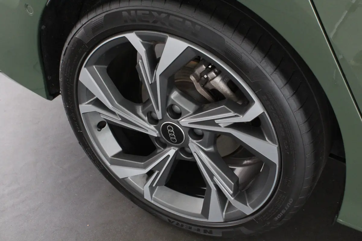 30TFSI MHEV S line Sport Edition > District Green/Leer/Full S line/18inch/ACC...