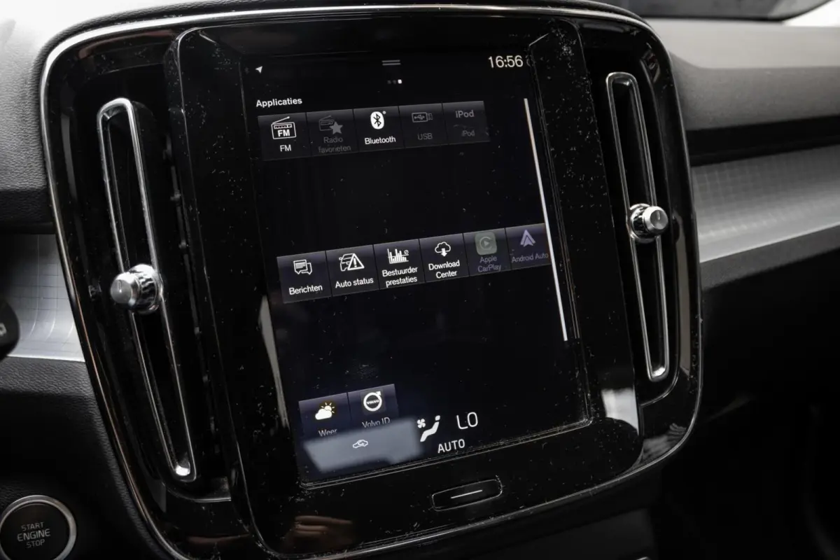 1.5 T5 Twin Engine | CARPLAY | TREKHAAK | MEMORY | LED