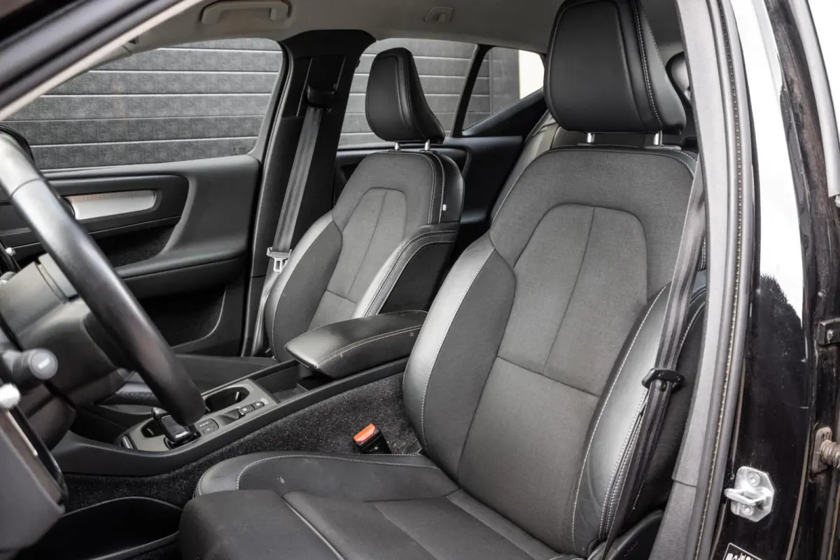 1.5 T5 Twin Engine | CARPLAY | TREKHAAK | MEMORY | LED