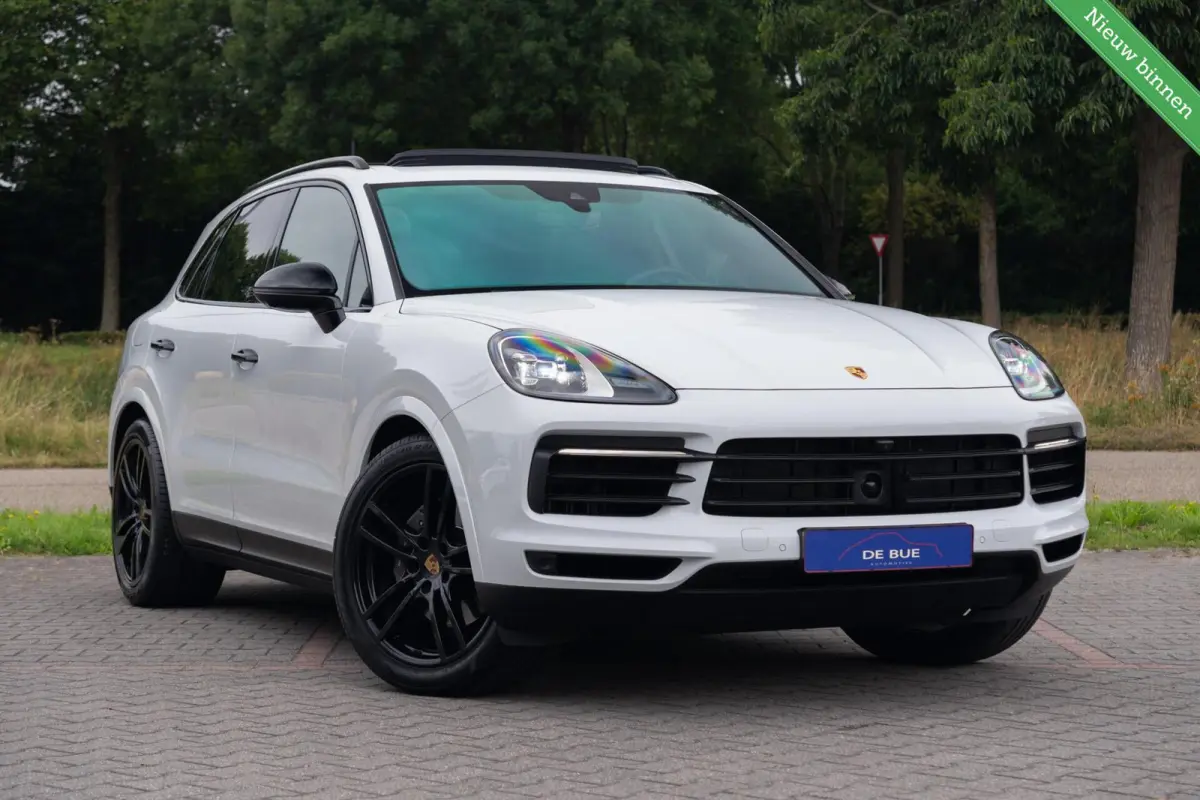 3.0 E-Hybrid Platinum Edition|Panorama|Bose|Massage|Trekhaak|Ventilatie|360 Camera|Chrono|Dealer Onderhouden