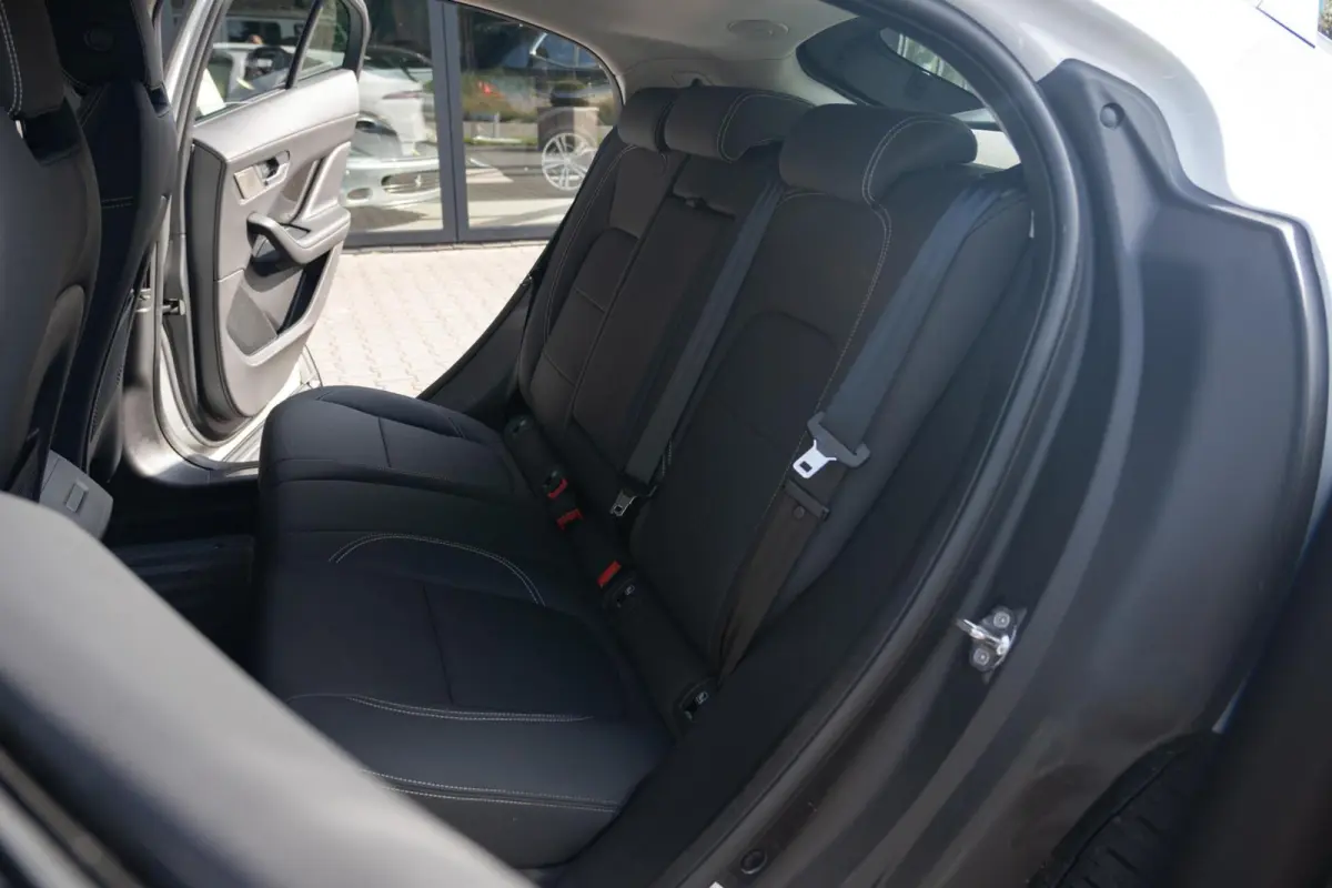 EV320 S 90 kWh|BTW|Org NL NAP|1ste Eig|3-Fase|Facelift|CarPlay|Edition S|Meridian|DAB|Dealer Onderhouden