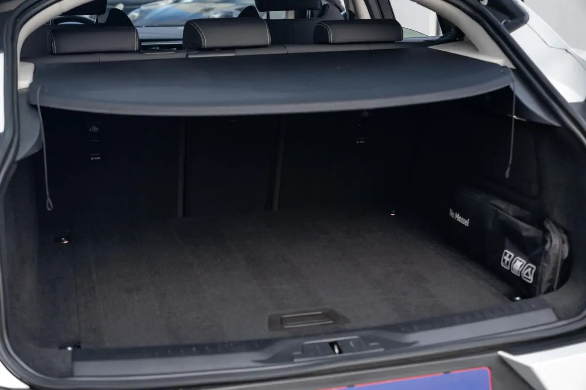 EV320 S 90 kWh|BTW|Org NL NAP|1ste Eig|3-Fase|Facelift|CarPlay|Edition S|Meridian|DAB|Dealer Onderhouden