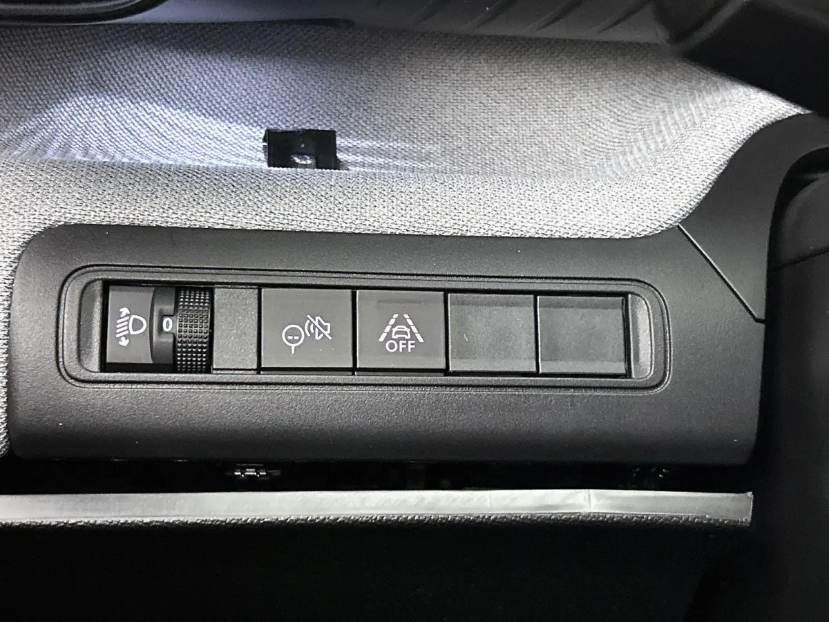 1.2 Hybrid 145pk Plus Automaat | Navigatie | Apple Carplay/Android Auto | Climate Control | Cruise Control | Achteruitrijcamera | Parkeersensoren |