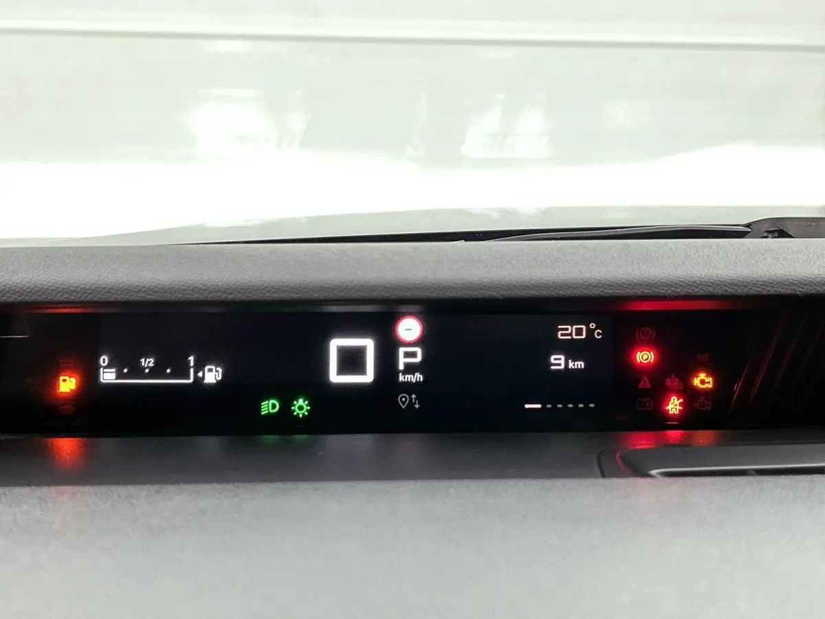 1.2 Hybrid 145pk Plus Automaat | Navigatie | Apple Carplay/Android Auto | Climate Control | Cruise Control | Achteruitrijcamera | Parkeersensoren |