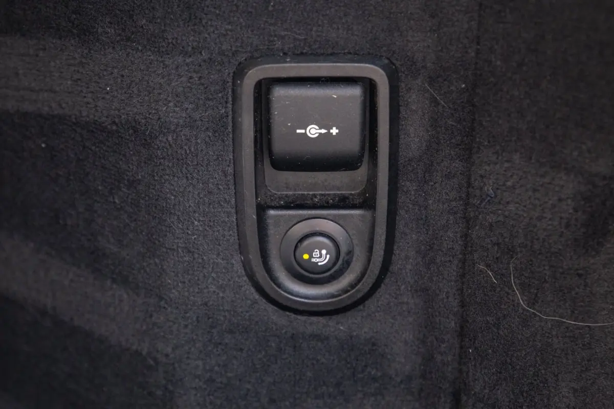 530e Business Edition Plus / Pano / Trekhaak