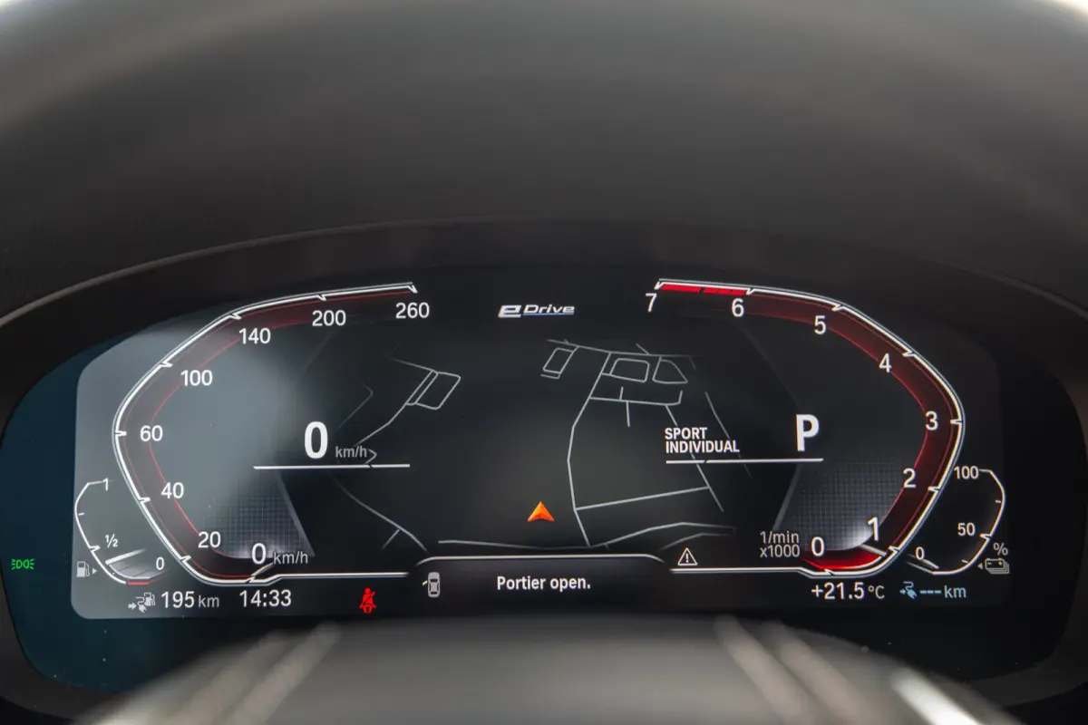 530e Business Edition Plus / Pano / Trekhaak