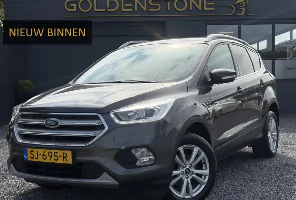 1.5 EcoBoost Trend Ultimate ✓Dealer Onderhouden✓Carplay✓Camera✓Navi✓Trekhaak✓Clima✓Cruise✓Pdc✓17'' Lm velgen✓150pk✓6 Bak✓4xElekt ramen✓N.A.P✓Apk  tot 04-2027
